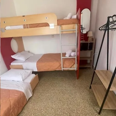 Anna's House Apartamento Rhodes City