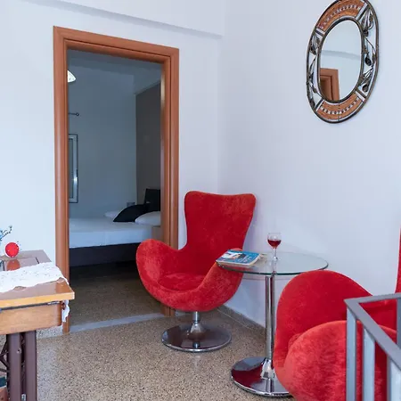 Anna's House * Rhodes City